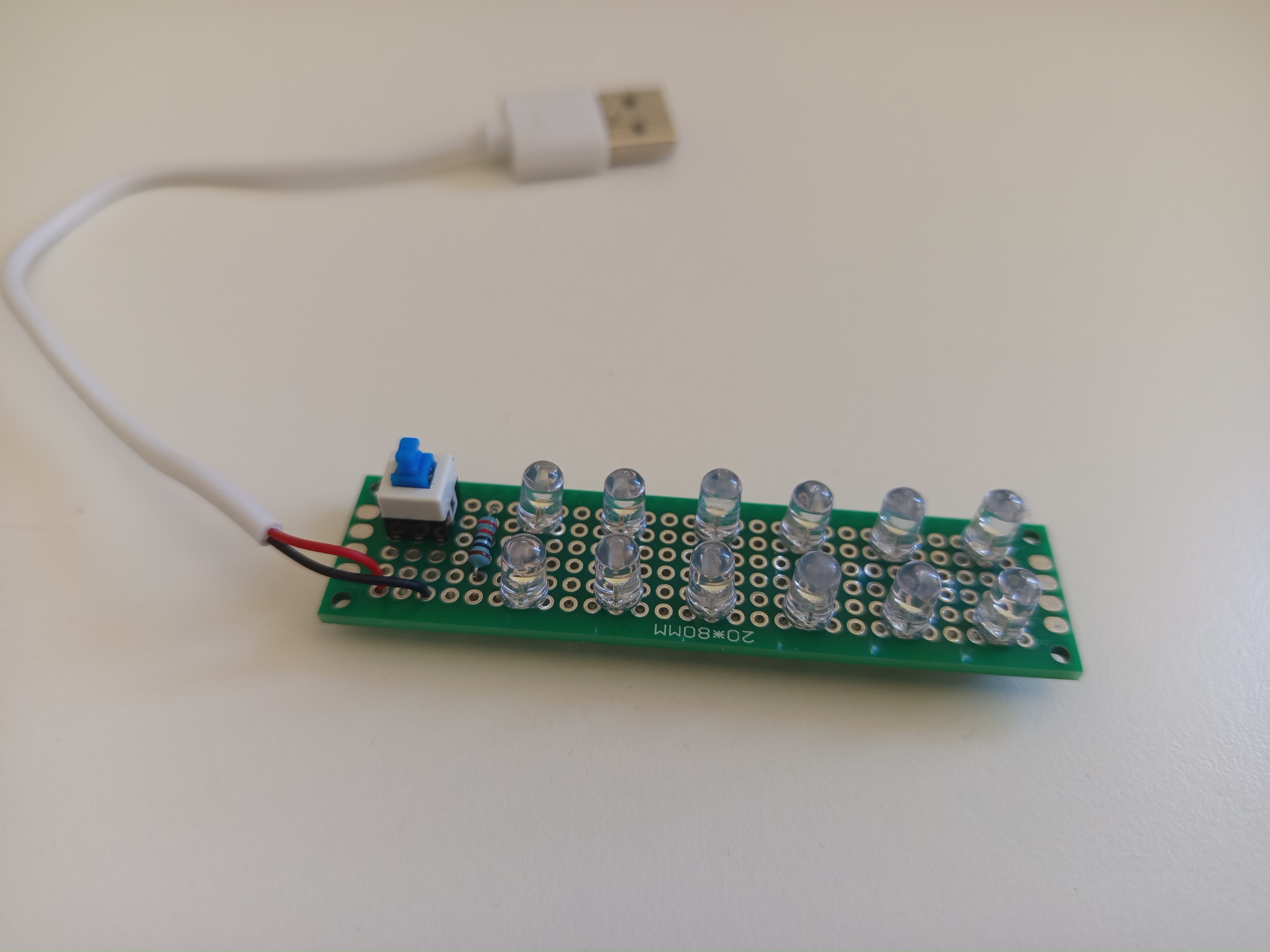💡 LED pásek na USB